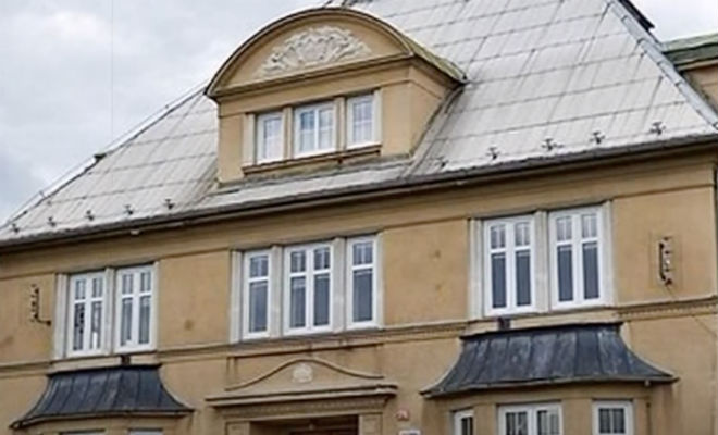 Чоловік смікнув за непрімітну Мотузку на горіщі и знайшов схованку, залишенню ще 70 років тому